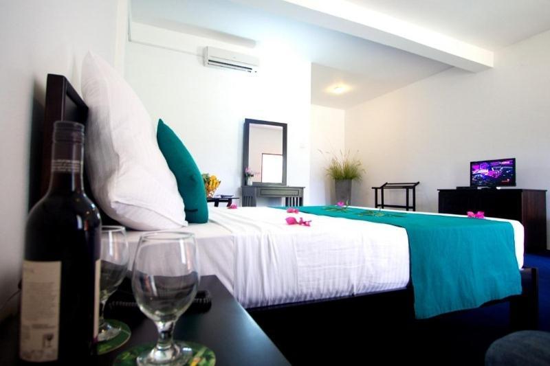 Kothmale Holiday Hotel Kandy Ruang foto