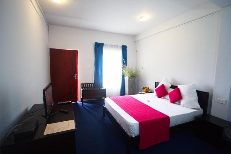 Kothmale Holiday Hotel Kandy Ruang foto